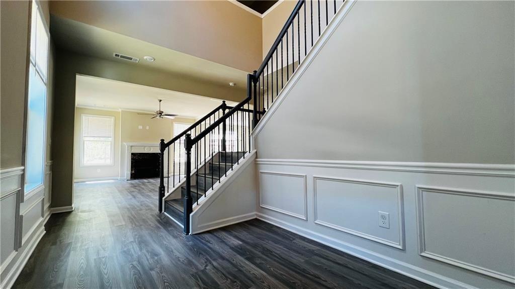 3124 Hawthorne Path