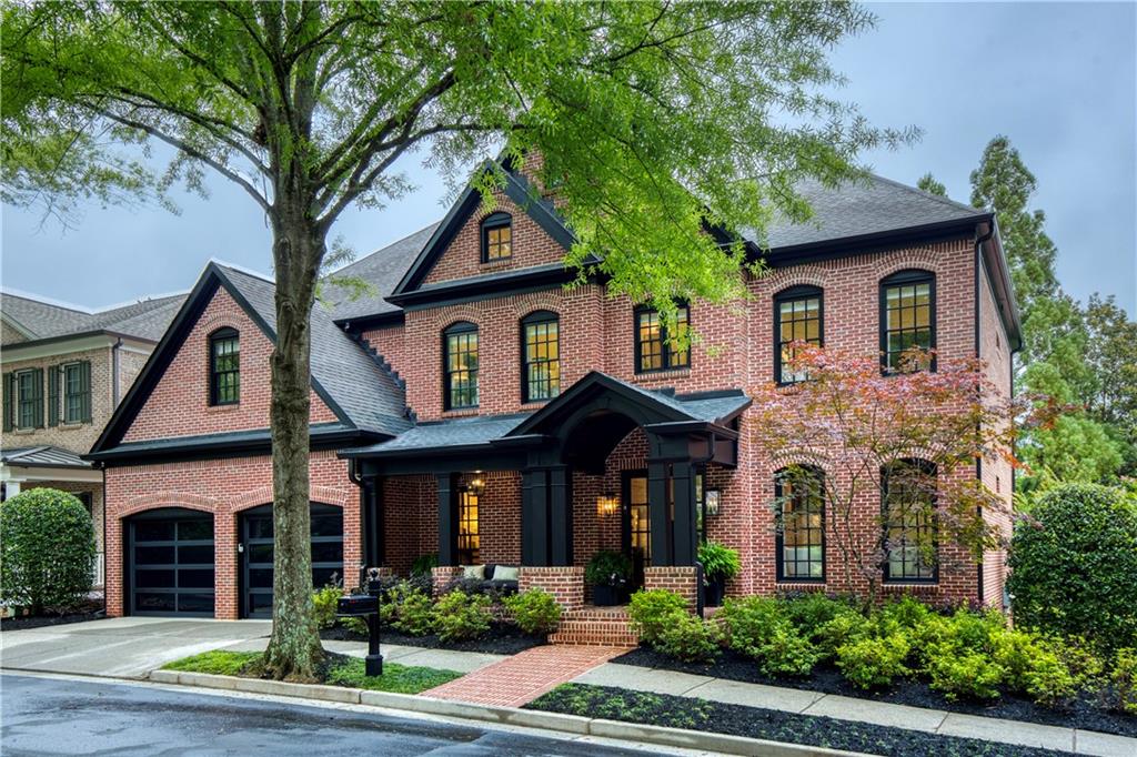 2975 Woodvale Court