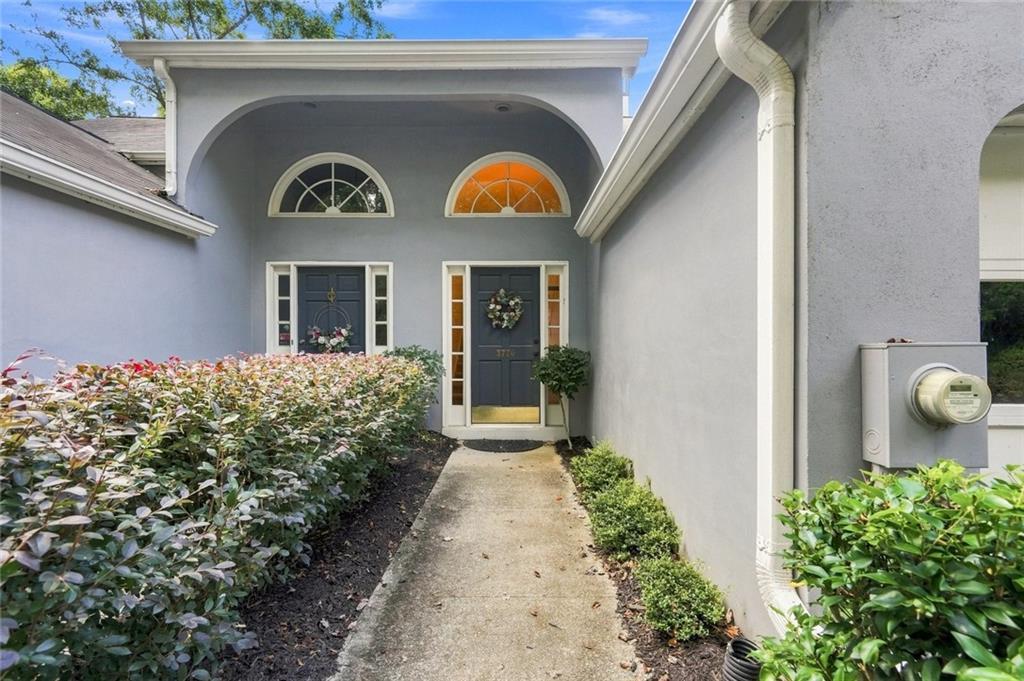 3776 Ashford Lake Court NE