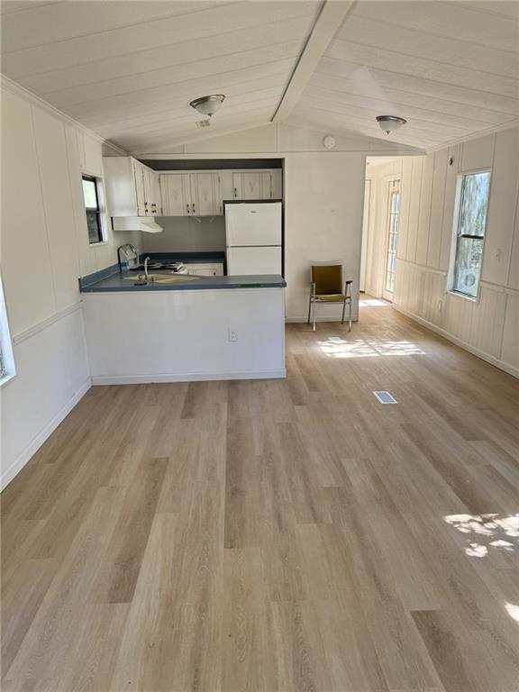 1055 Country Manor Lane