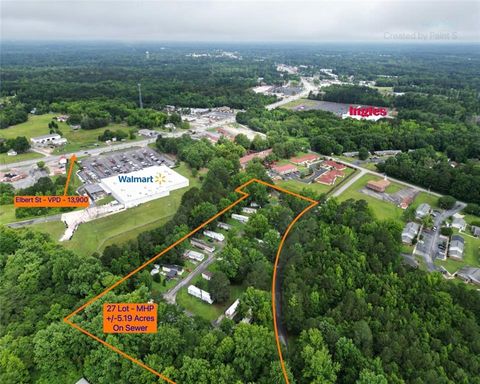 Multifamily For Sale - 1055 Country Manor Lane<br/> Elbert County, Elberton, GA 30635