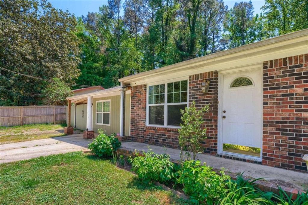 2340 Chestnut Log Loop