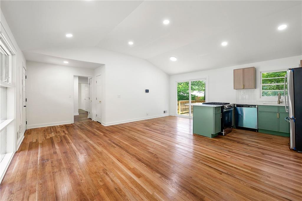 1760 Detroit Avenue NW