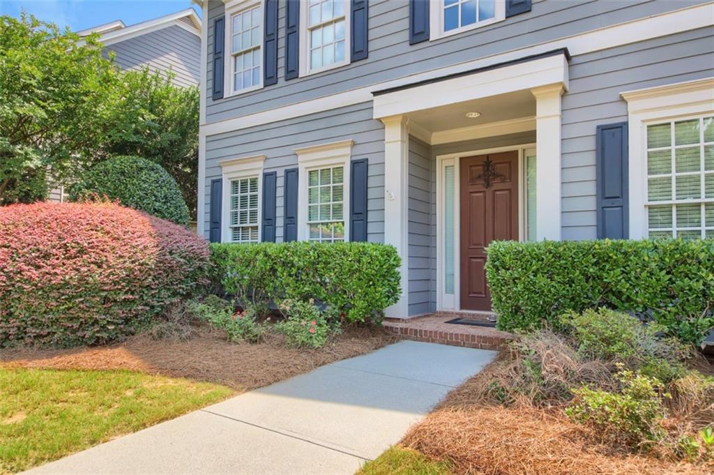 201 Roseville Place