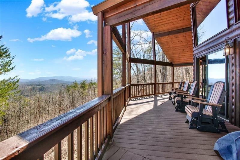 520 SUNROCK MOUNTAIN Road
