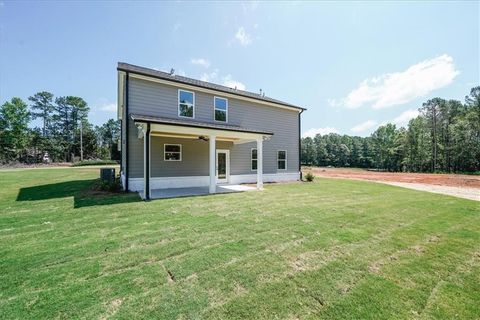 A home in Dacula