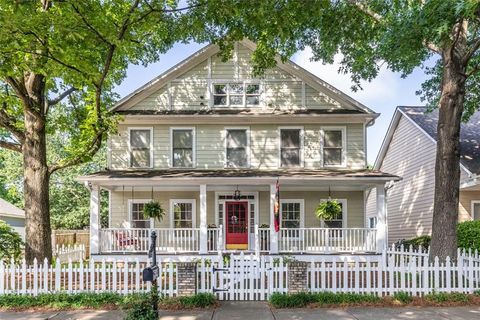 2092 Wood Trail NW Atlanta GA 30318