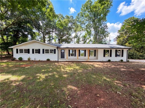 Homes For Sale - 1017 Clacktown Road<br/> Winder, GA 30680