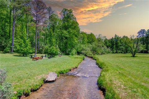 A home in Ellijay