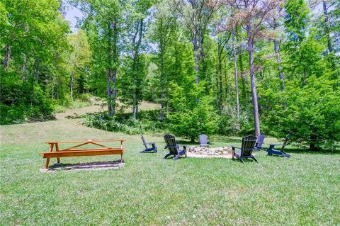 A home in Ellijay