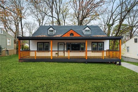 819 Blossom Street SW Atlanta GA 30310