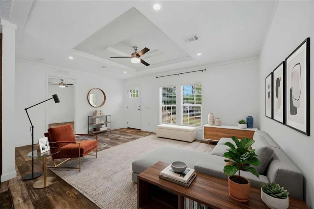 112 Thomas Drive