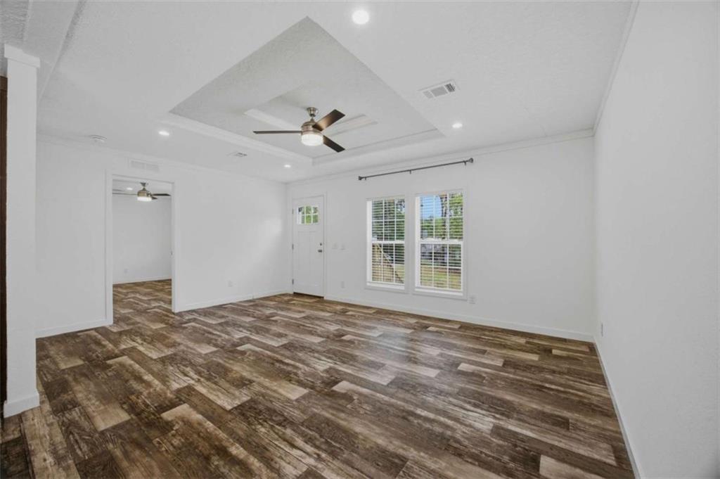 112 Thomas Drive