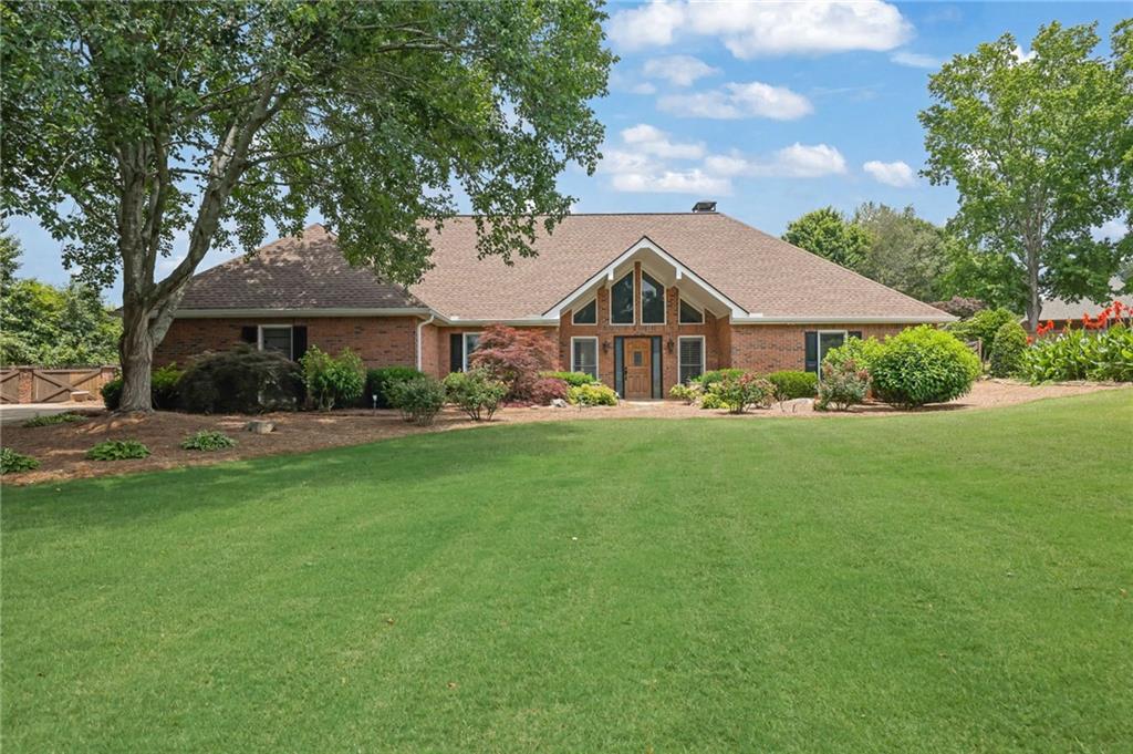 5950 Meadow Brook Lane