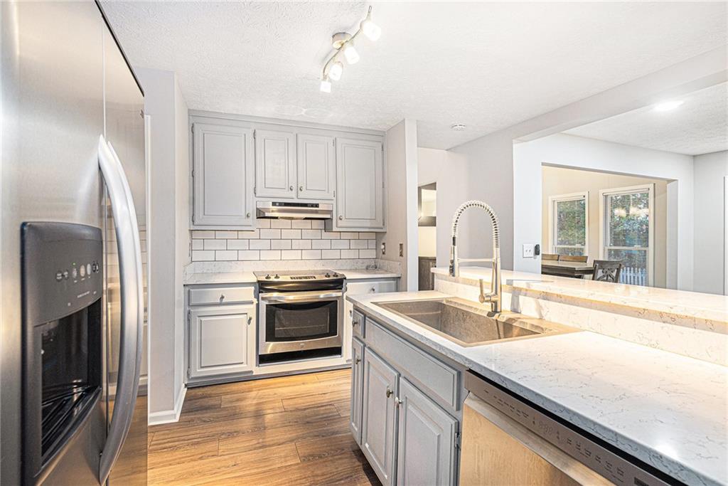 Brocket Walk - Residential