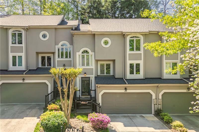 Brookhaven Woods - Residential
