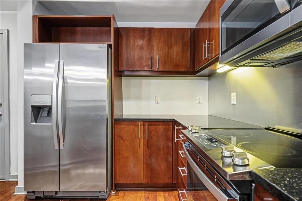 390 17th Street NW 2030