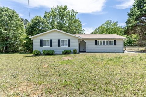1597 Bennett Road Grayson GA 30017