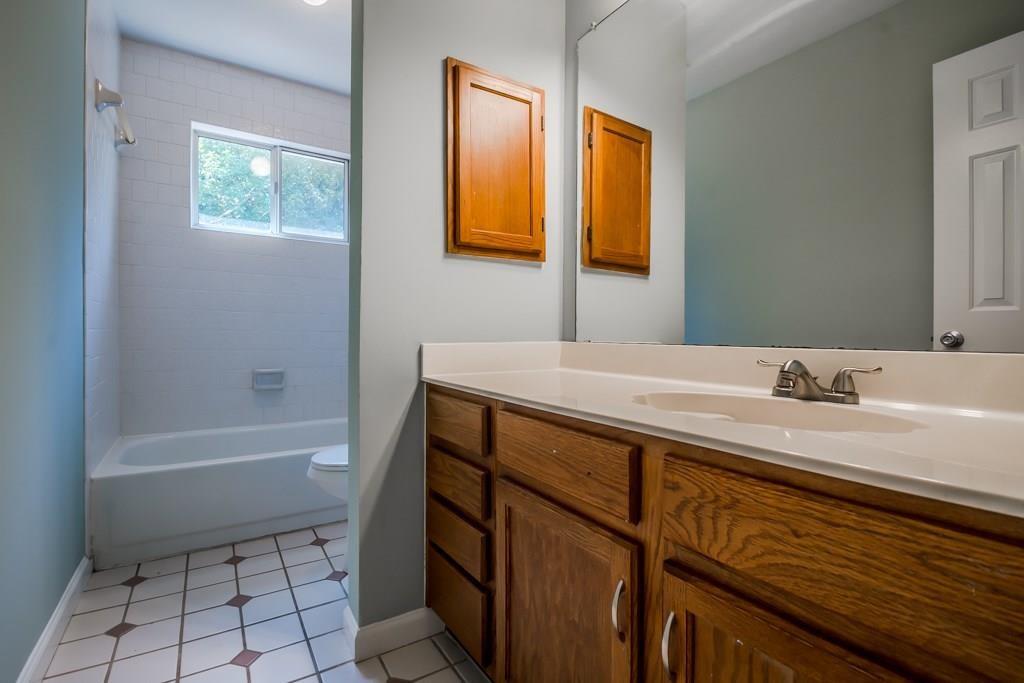 135 Greenmont Downs Trace, Alpharetta, Texas image 11
