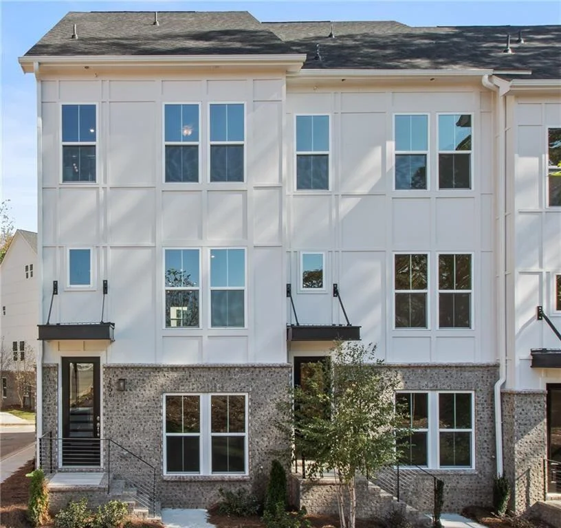 1926 Rogers Court