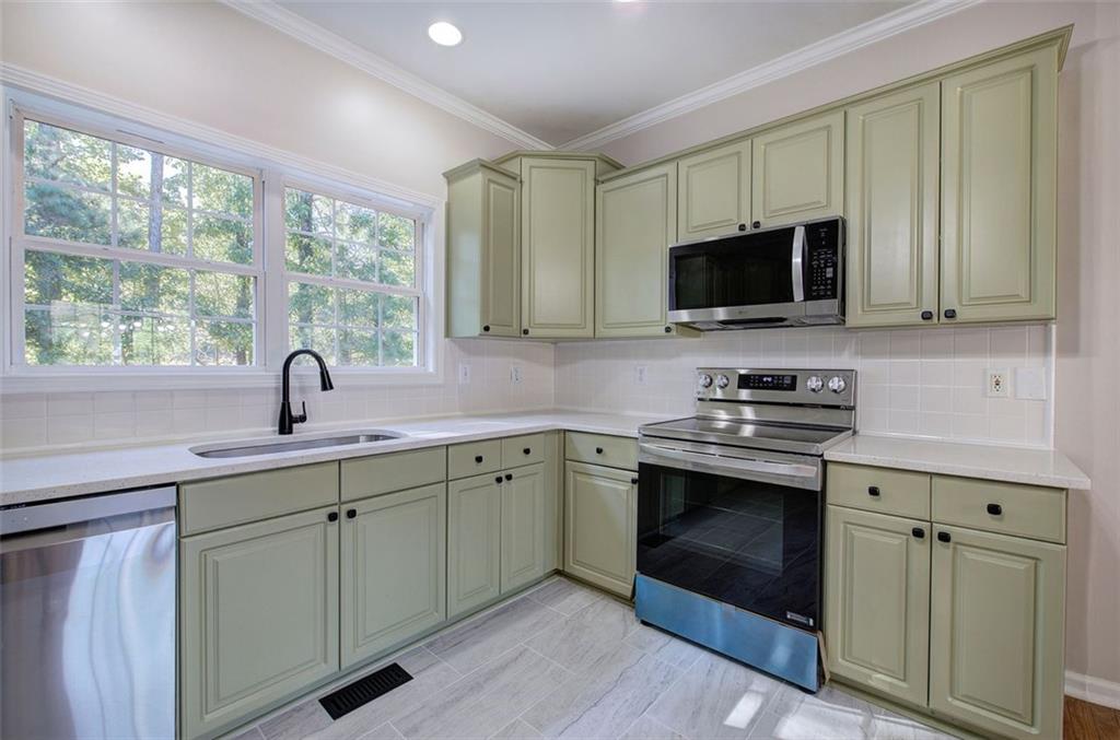 Highland Pointe - Residential