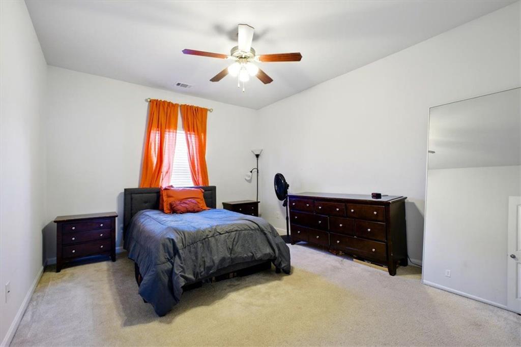 555 Birkdale Drive, Fairburn, Georgia image 15