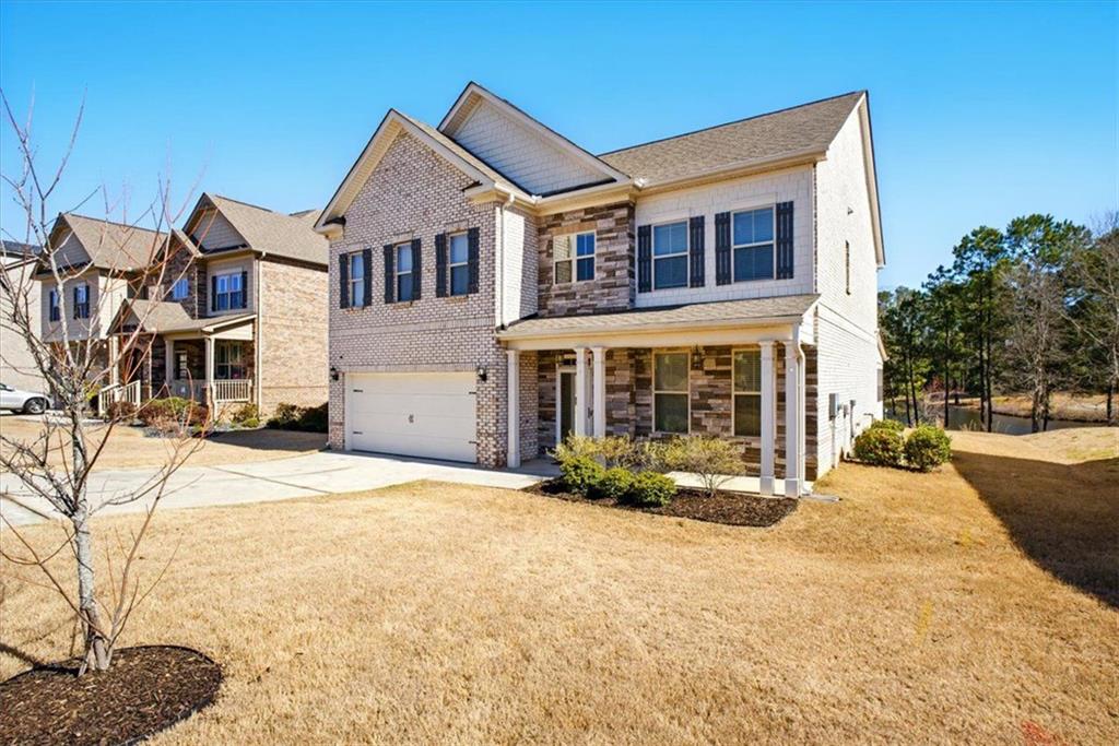 555 Birkdale Drive, Fairburn, Georgia image 2