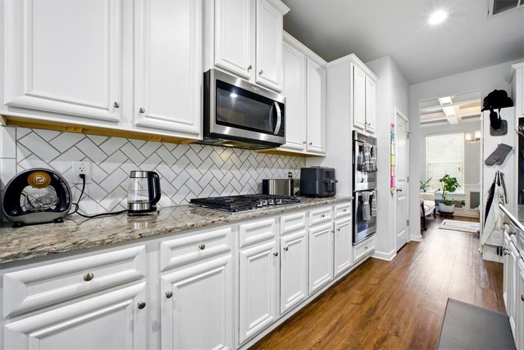 555 Birkdale Drive, Fairburn, Georgia image 6