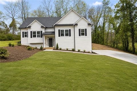 Photo of 3709 Centerview Drive NE, Marietta, GA 30066 (MLS # 7768930)