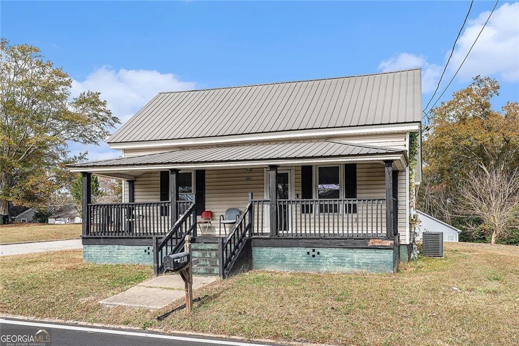 Photo 1 of 21 — 441 W Cherry Street, Griffin, GA 30223