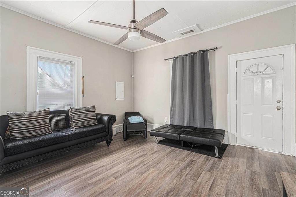 441 W Cherry Street