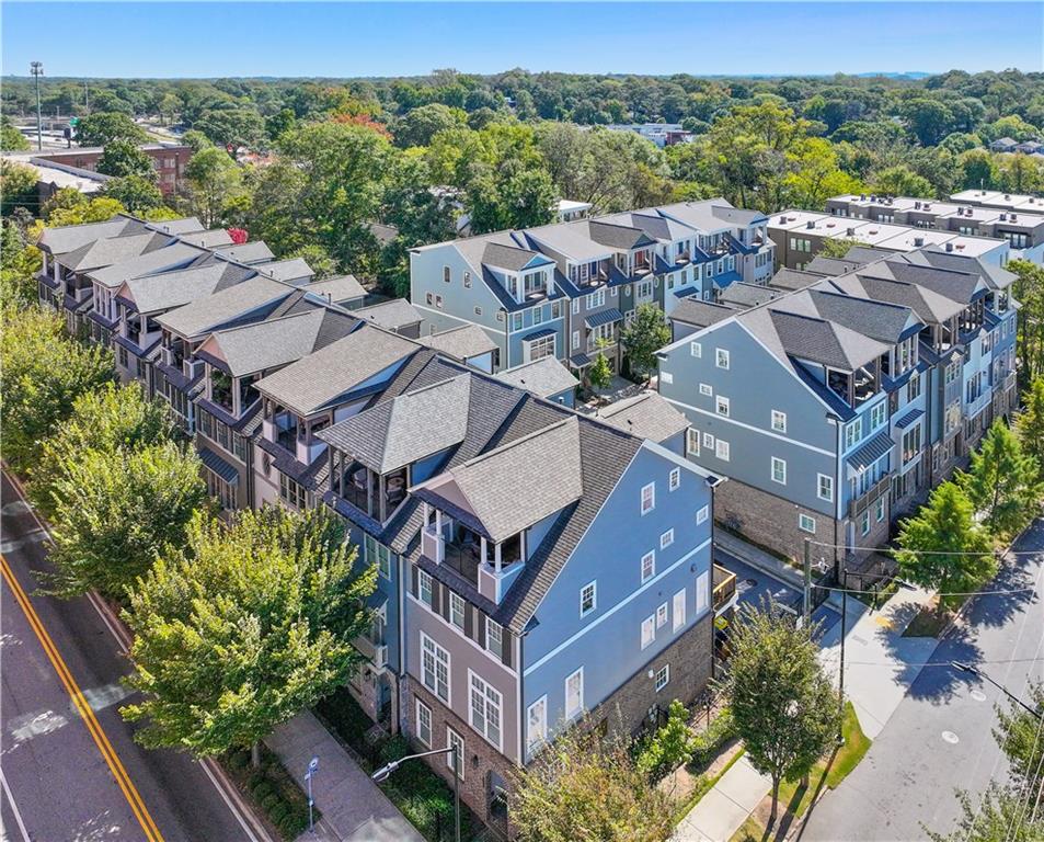 980 Memorial Walk SE