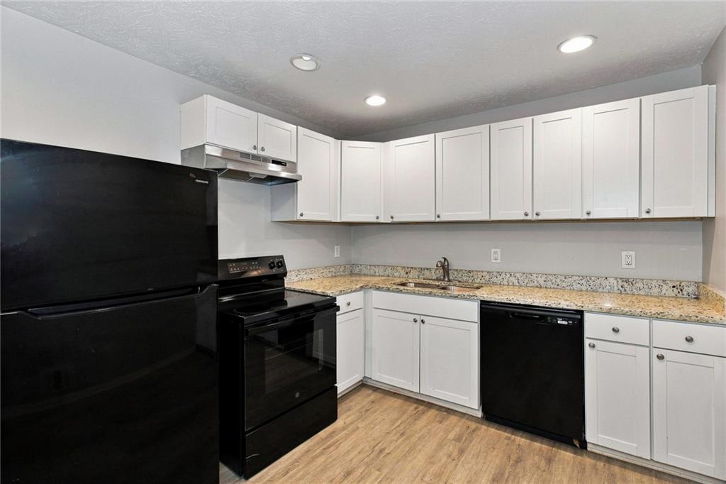 10200 Top Tree Court