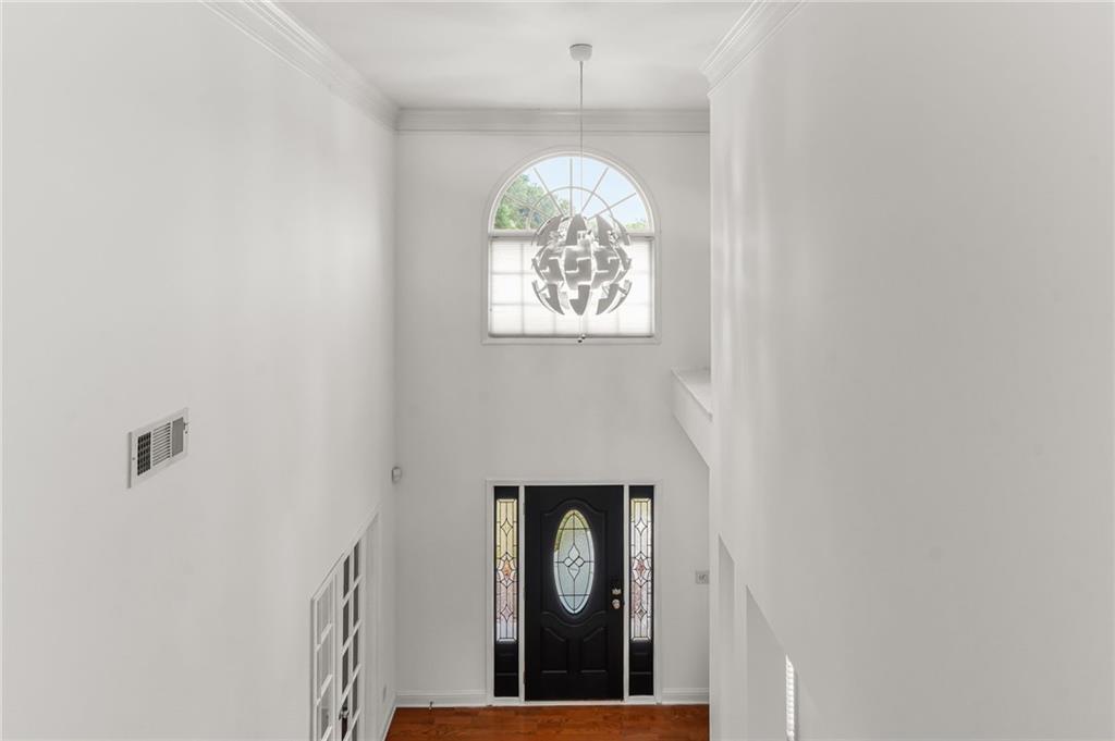 1430 White Flowers Lane
