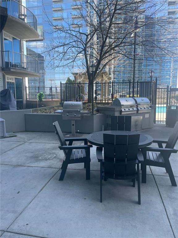 400 W Peachtree Street NW 715