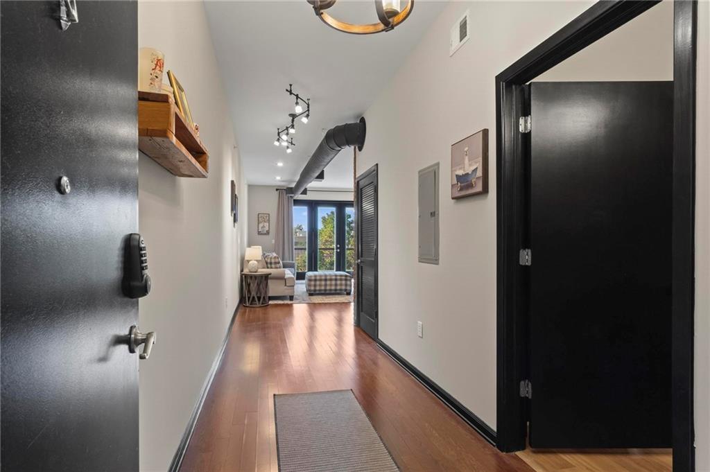 5300 Peachtree Road 4514