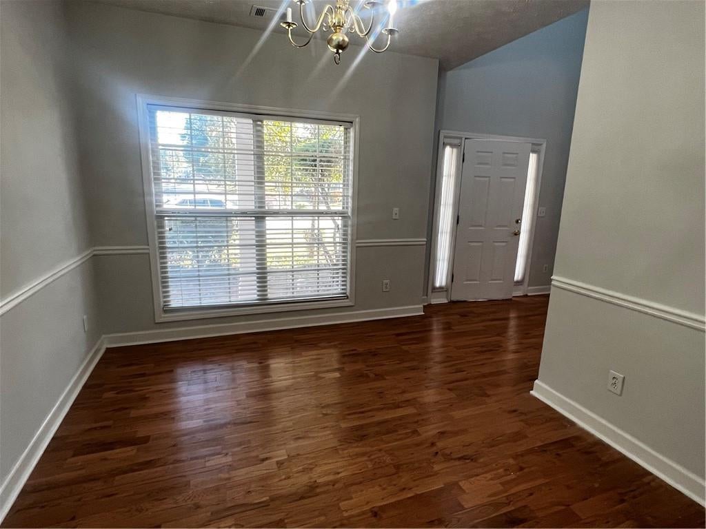 835 Clairidge Lane