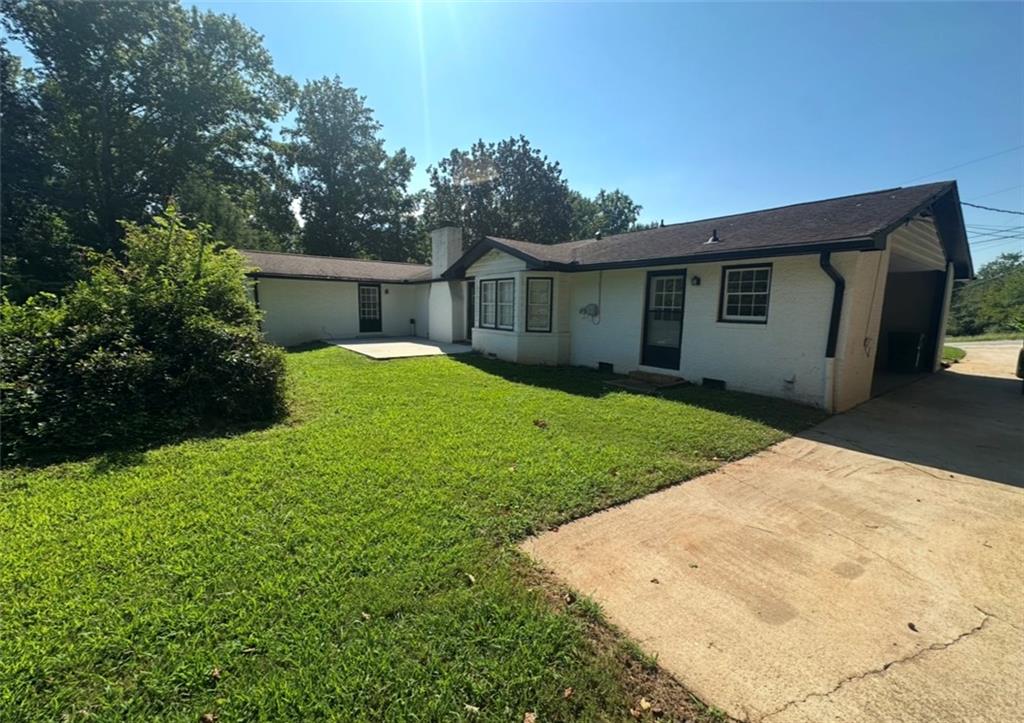 1050 Forest Heights Road