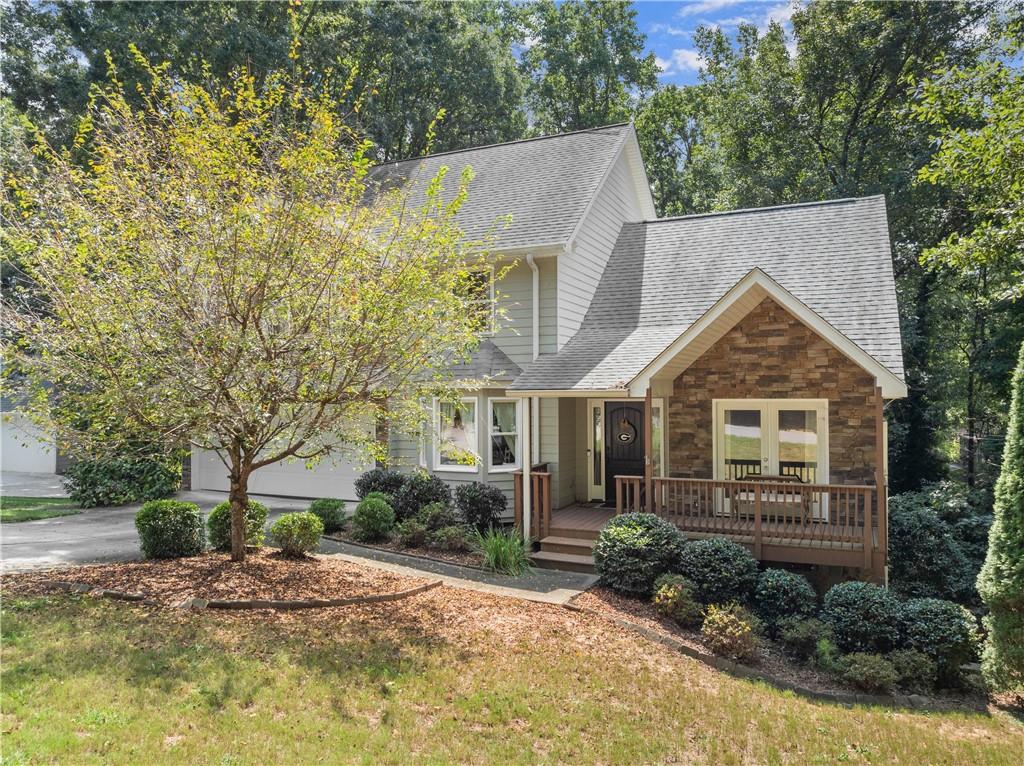 465 Emerald Parkway
