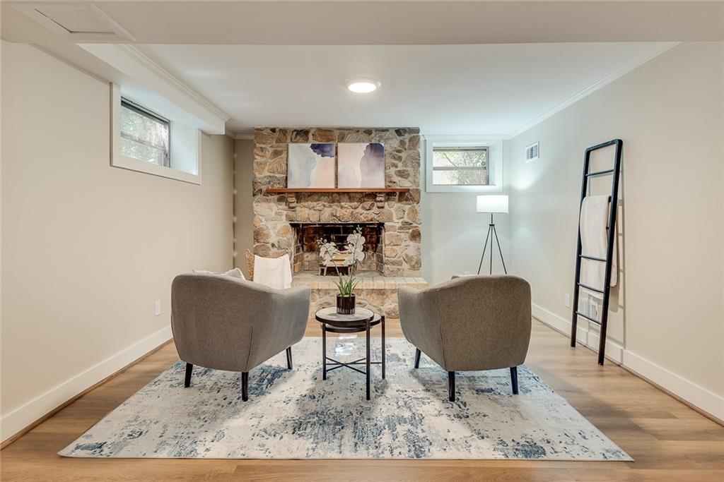 1275 Oak Grove Drive