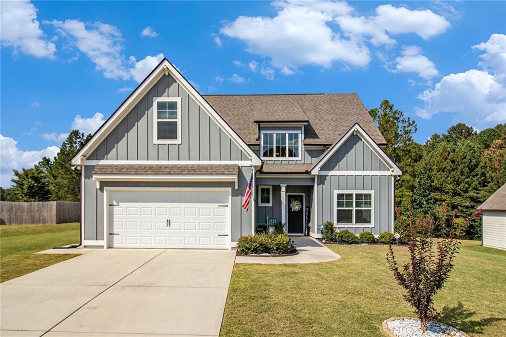 Charming 2021 Home in Senoia – 350 Cushing St., Senoia, GA 30276
Welcome to this beautifully built, move-in ready single family home located in Senoia. Offering 4 bedrooms and 4 full baths - this home delivers both comfort and style. Step inside and enjoy modern conveniences like hardwood and carpeted flooring, a cozy fireplace, and a well-appointed kitchen with white cabinets and a large island with granite countertops. The attached garage and slab foundation add to ease and practicality. Built in 2021, you’ll appreciate the newer construction quality, with care taken in both interior and exterior features. The home has excellent layout flow and sits in a desirable neighborhood setting in the 30276 zip. Perfect for buyers looking for a newer, low-maintenance home, with space to grow, and convenient access to the amenities and charm of Senoia. Schedule your showing today to see all this one has to offer!