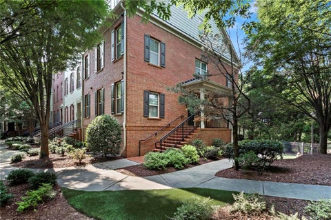 Photo of 883 Perennial Drive, Sandy Springs, GA 30328 (MLS # 7851745)