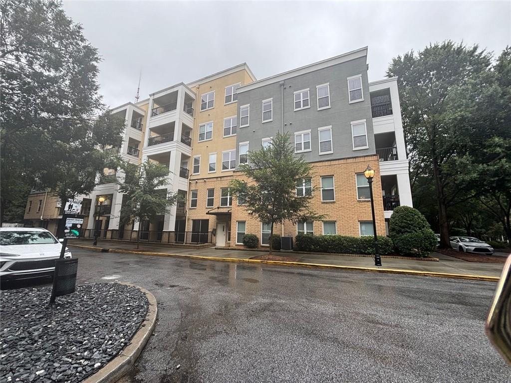 870 Inman Village Parkway NE 405
