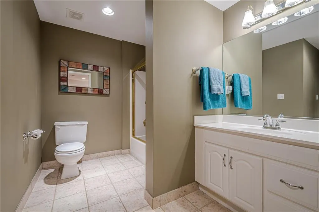 Cumming, Georgia 30040, United States, 4 Bedrooms Bedrooms, ,5 BathroomsBathrooms,Residential,Active,103429