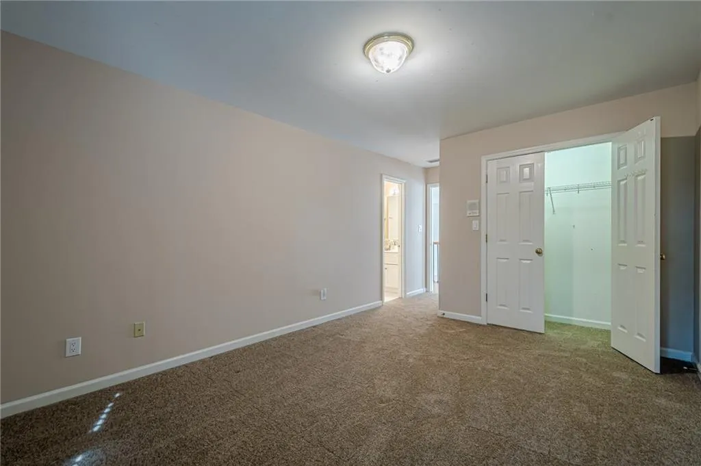 Cumming, Georgia 30040, United States, 4 Bedrooms Bedrooms, ,5 BathroomsBathrooms,Residential,Active,103429