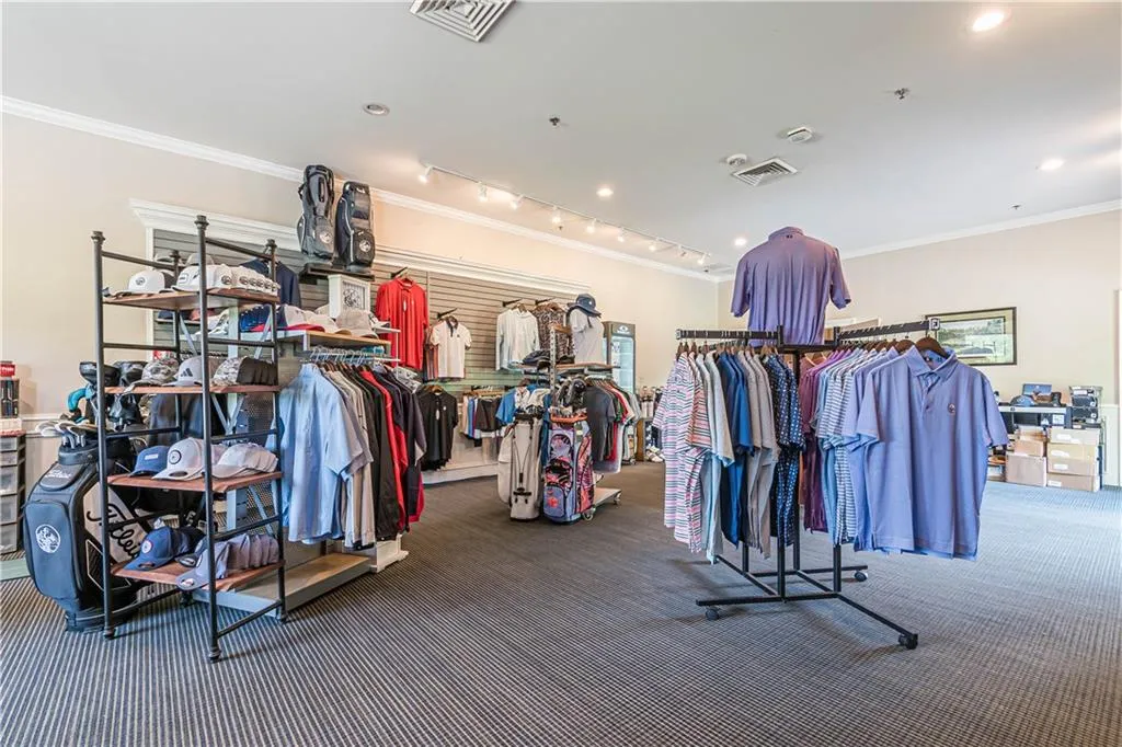 Cumming, Georgia 30040, United States, 4 Bedrooms Bedrooms, ,5 BathroomsBathrooms,Residential,Active,103429