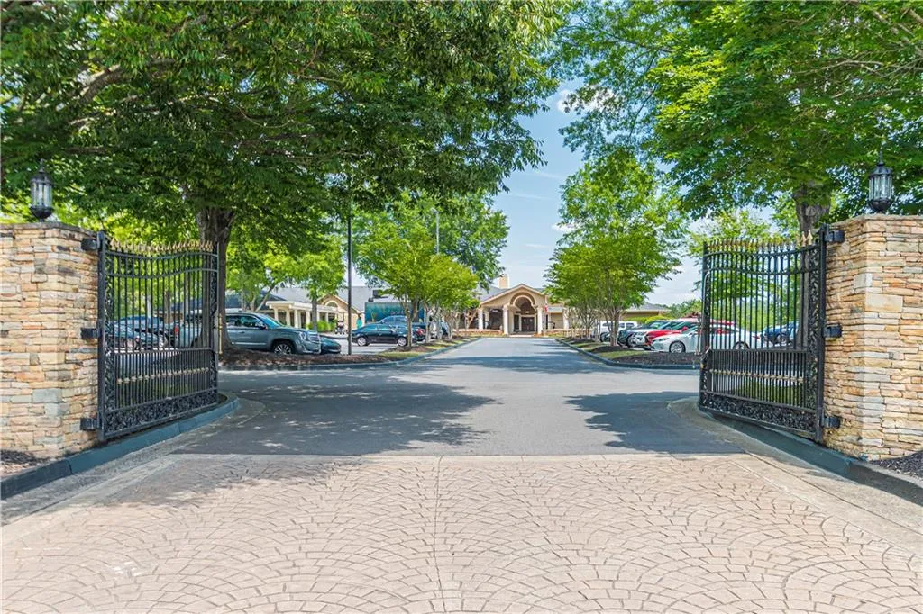 Cumming, Georgia 30040, United States, 4 Bedrooms Bedrooms, ,5 BathroomsBathrooms,Residential,Active,103429