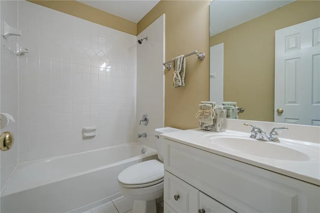 Cumming, Georgia 30040, United States, 4 Bedrooms Bedrooms, ,5 BathroomsBathrooms,Residential,Active,103429