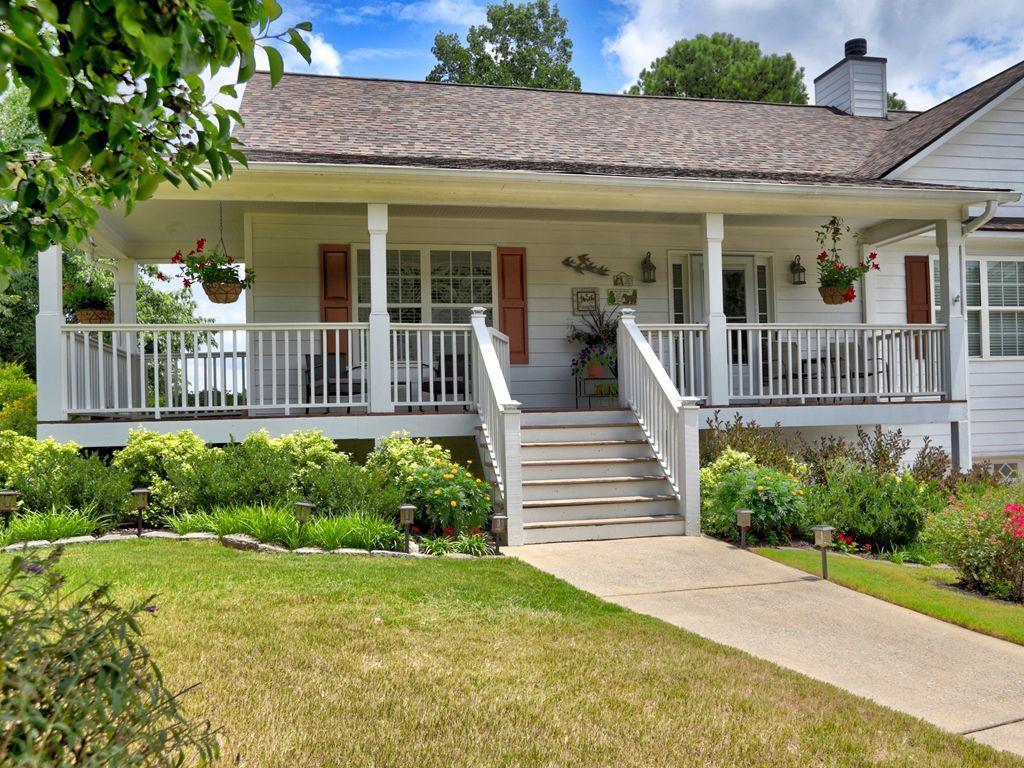 161 Oak Springs Lane
