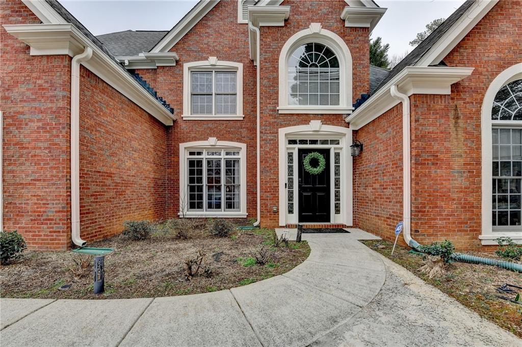 710 Catamount Way SW